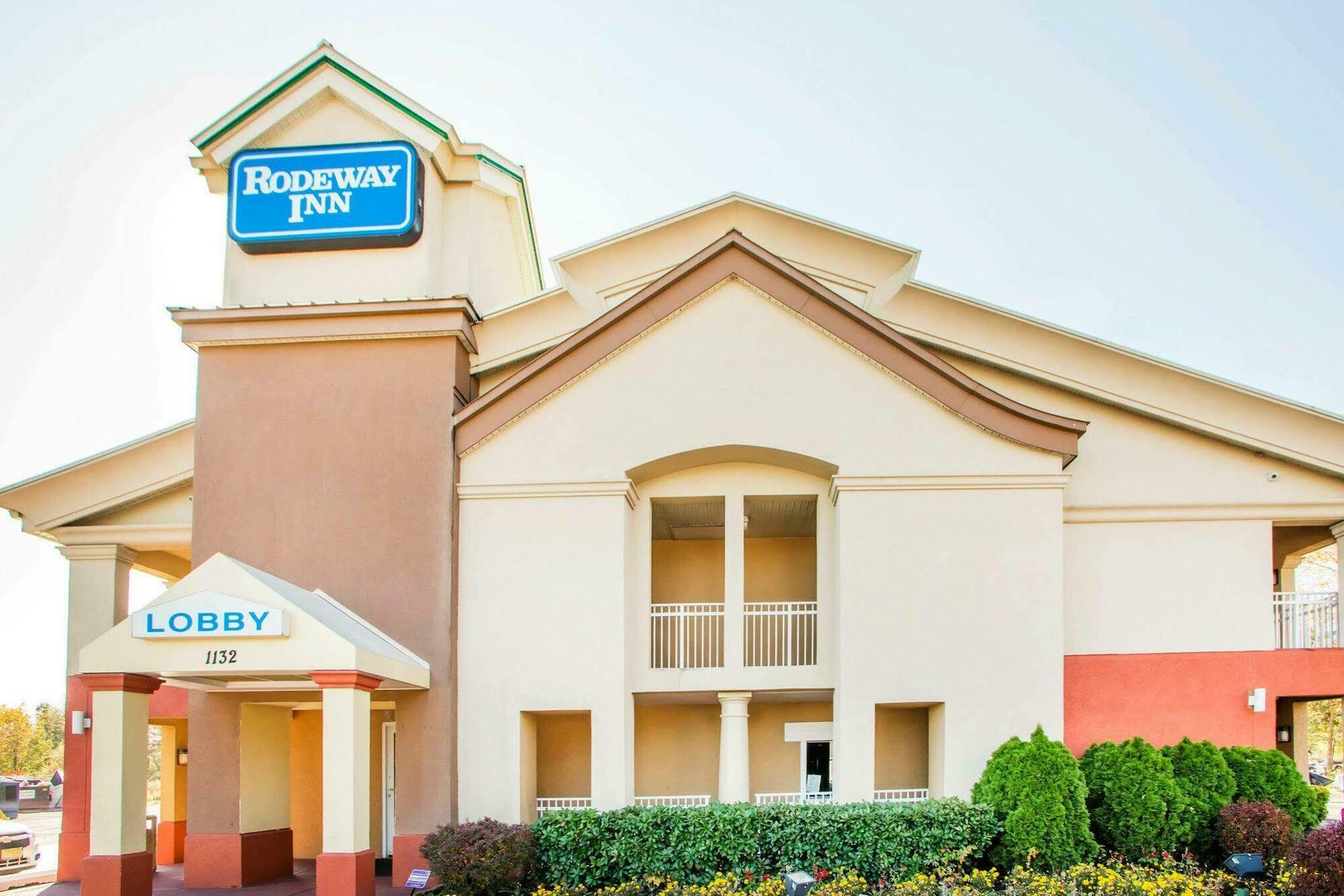 Rodeway Inn Mount Laurel Hwy 73 Exterior photo