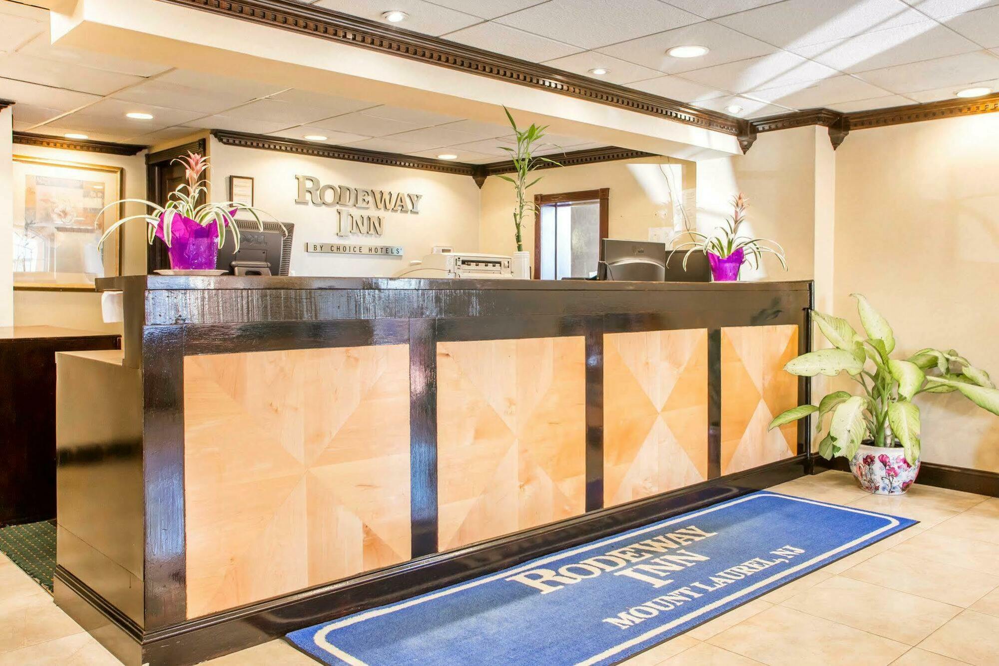 Rodeway Inn Mount Laurel Hwy 73 Exterior photo